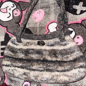 HANDMADE FELT BAG🧶